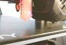 How do I fix BL-Touch blinking red during print?
